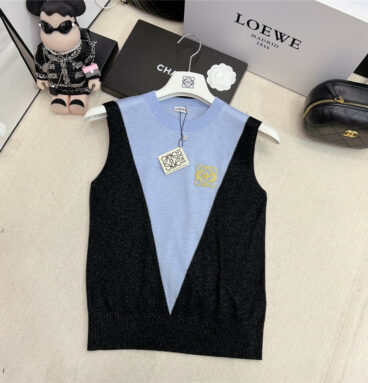 loewe new college color contrast striped knitted vest