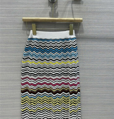 mission wavy striped gradient iridescent knitted skirt