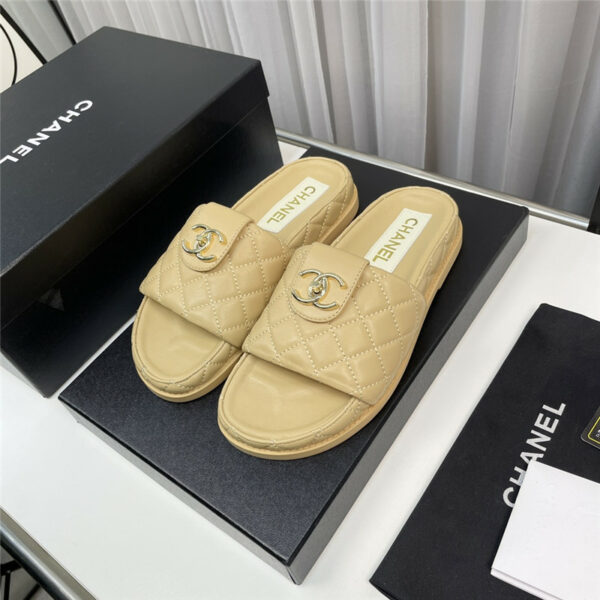chanel rhombus CC logo platform slippers