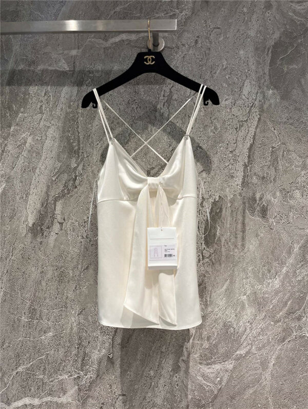 chanel chest big bow strap top