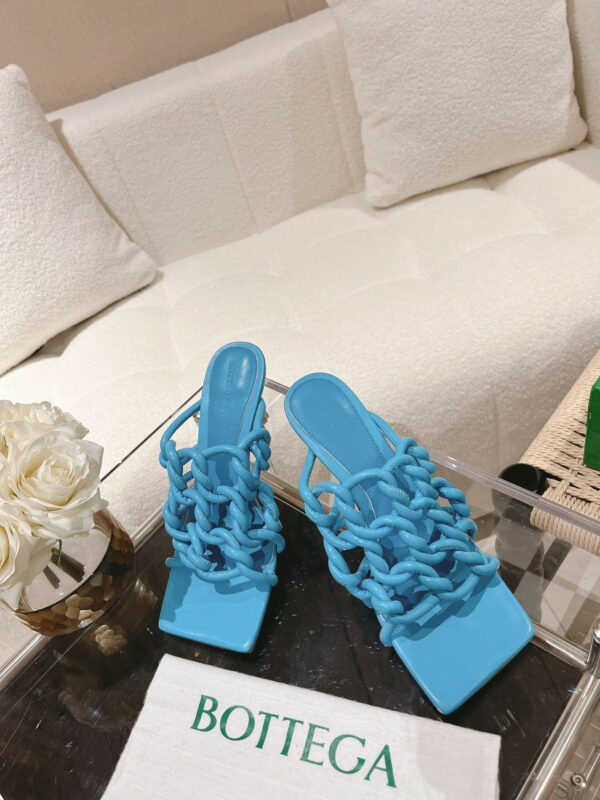 Bottega Veneta handwoven sandals