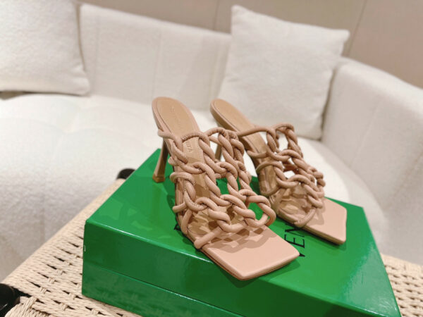 Bottega Veneta handwoven sandals
