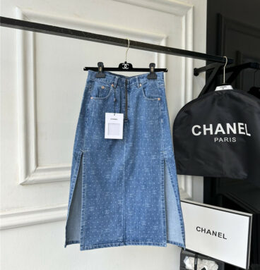 Chanel small A slit high waist denim skirt