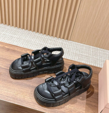 miumiu spring and summer new casual strappy sandals