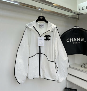 Chanel double C letter boyfriend wind coat