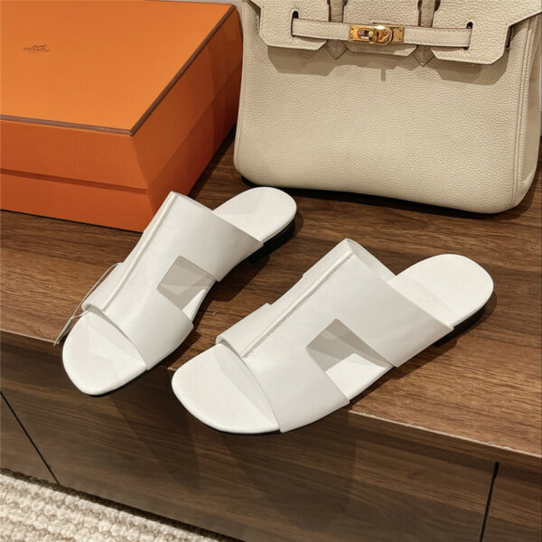 Hermès spring and summer counter new texture sandals