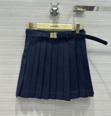 miumiu super short pleated skirt