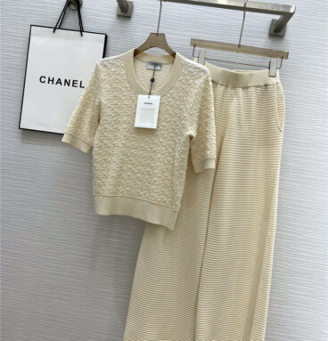 CHANEL knitted shirt+wide -leg pants suit