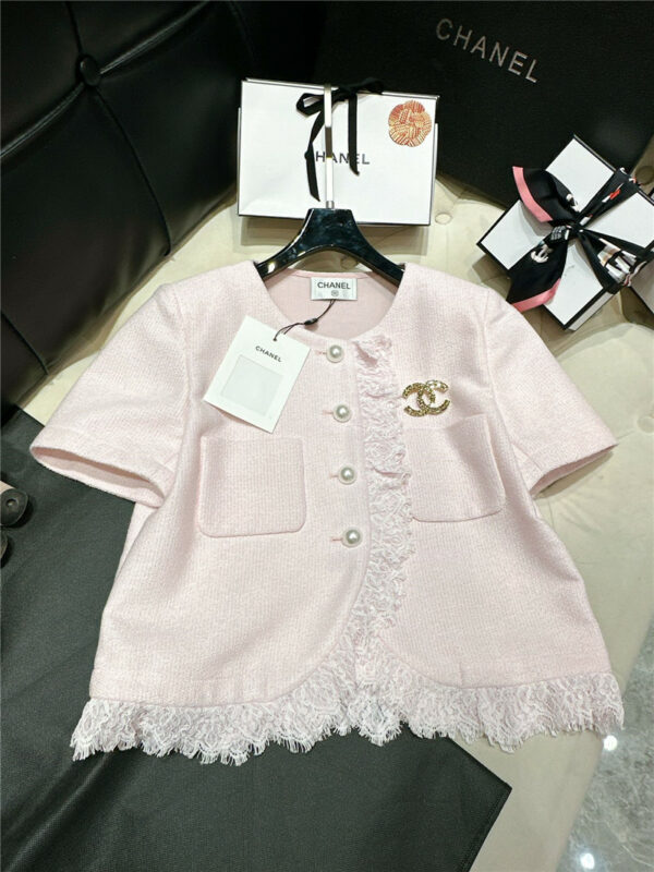 Chanel explosion pearl buckle lace jacket