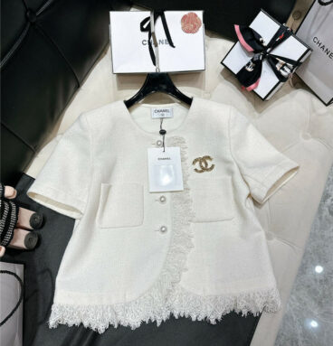 Chanel explosion pearl buckle lace jacket