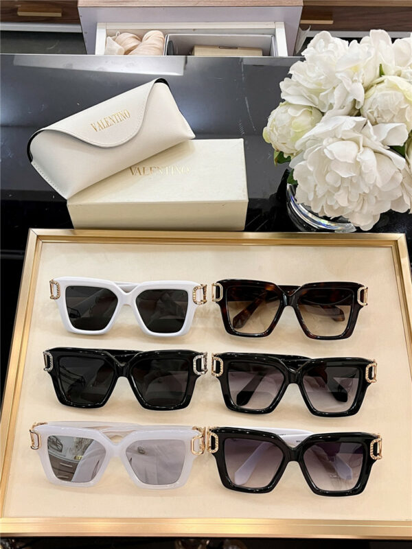 valentino large square frame sunglasses