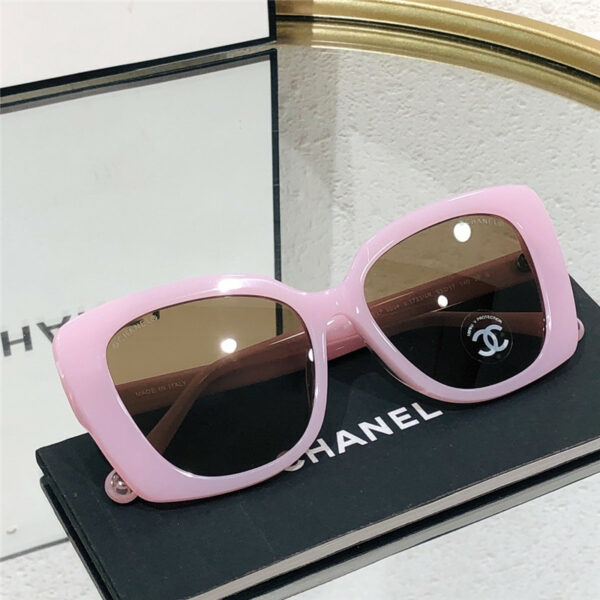Chanel new sunglasses temple double C sunglasses