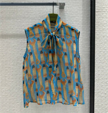 gucci pattern vest shirt