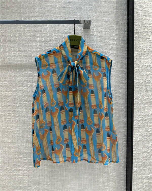 gucci pattern vest shirt