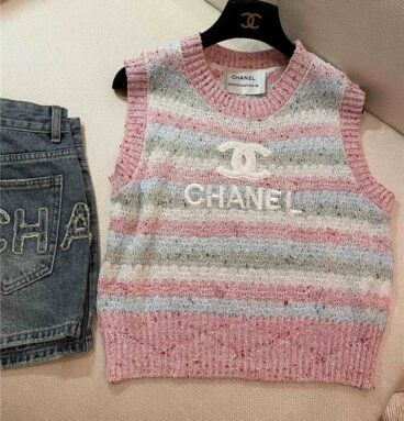Chanel new second-hand vest