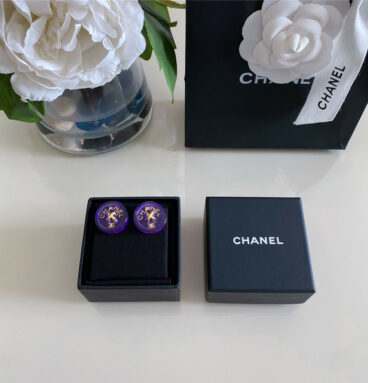 Chanel 23c button earrings