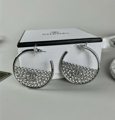 Chanel new fashion all-match earrings