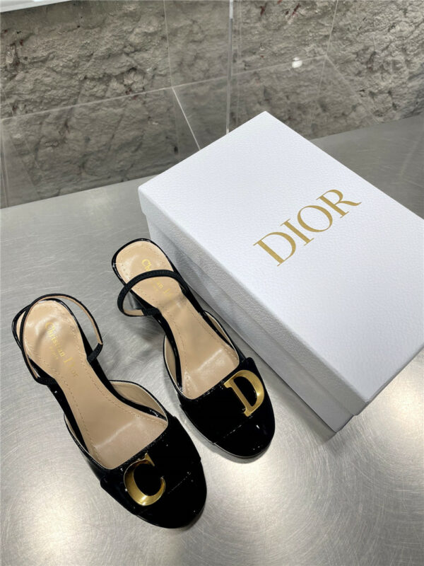 Dior new Baotou chunky heel sandals