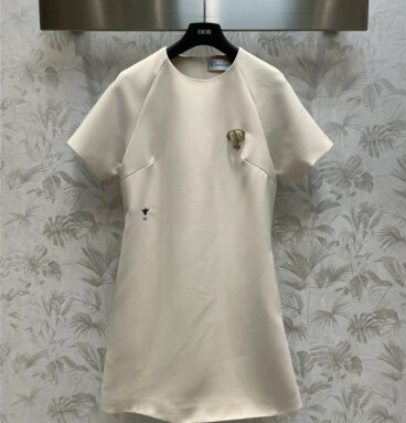 Dior new short-sleeved dress with bee embroidery