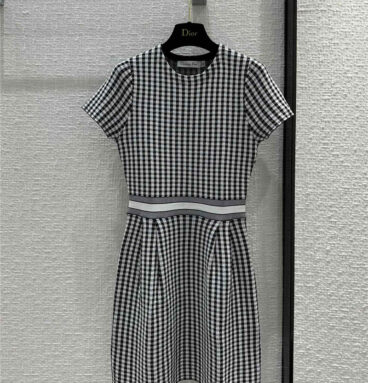 Dior black and white houndstooth series knitted dress