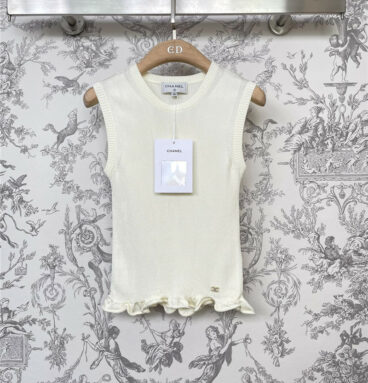 Chanel summer new knitted sleeveless top