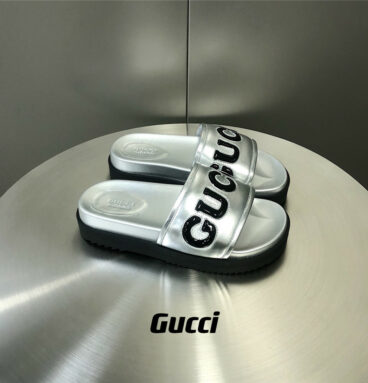 gucci letter logo platform slippers