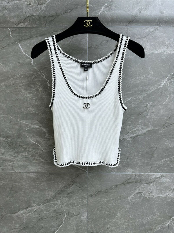 chanel black and white side vest