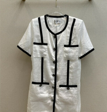 Chanel Contrasting Trim Button-Up Shift Dress