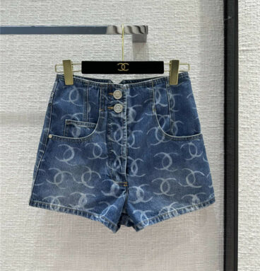 Chanel double C printed shorts