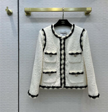 chanel middle-aged hook buckle design small coat