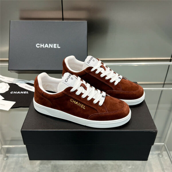 Chanel new full leather panda color casual sneakers