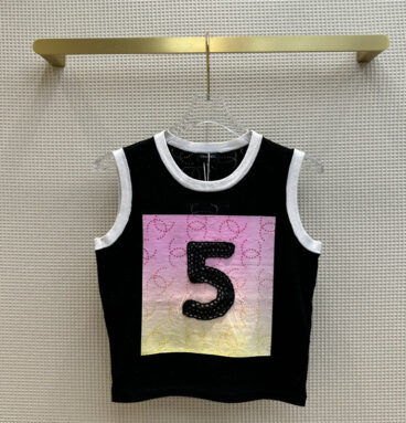 Chanel Cropped Loose Number 5 Printed Knit Vest