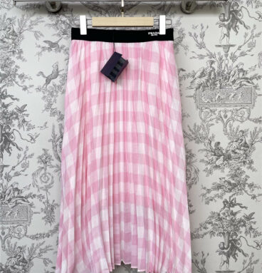 Prada early autumn new pink plaid pleated skirt