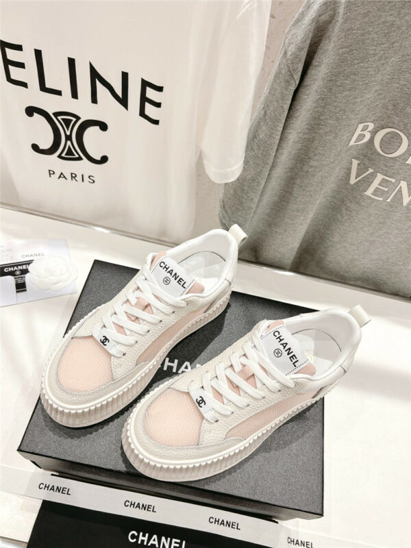 Chanel new grid fabric casual shoes