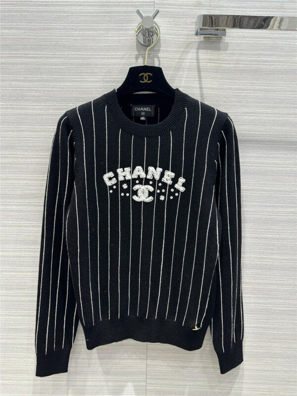 chanel woven vertical striped round neck sweater