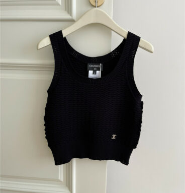 Chanel new knitted vest