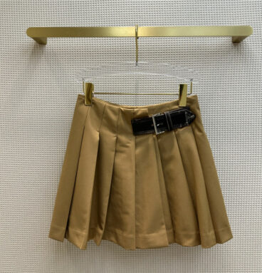 prada triangle leather belt trim pleated skirt