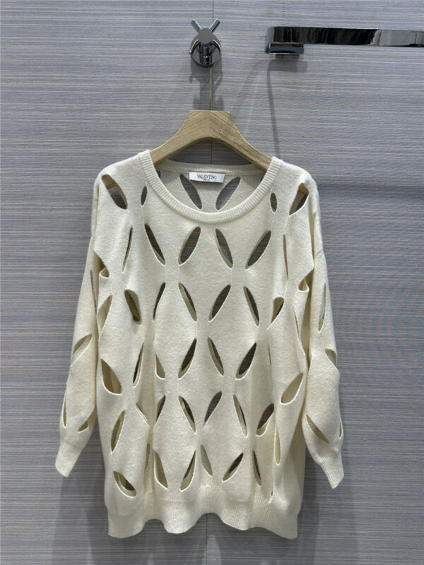 valentino quilted quilted oversized cashmere sweater