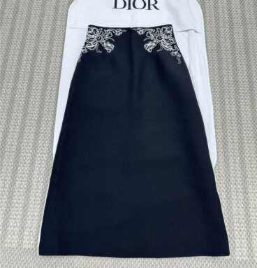 dior new skirt