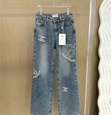 Chanel handmade pearl embroidery double C jeans