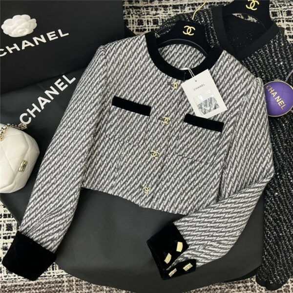Chanel striped premium slim cropped coat