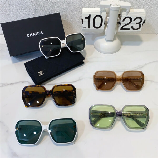 Chanel large letter temple decorated sunglasses