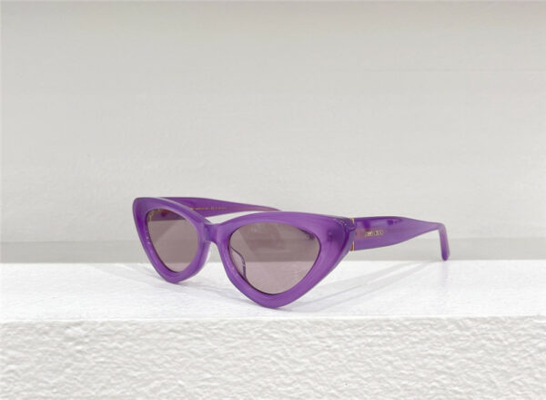 Jimmy Choo's new trendy and versatile cat-eye sunglasses