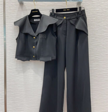 miumiu vest shirt + unfettered neat wide-leg pants suit