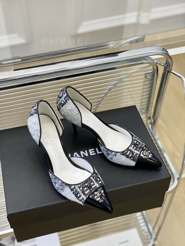 chanel side empty high heels