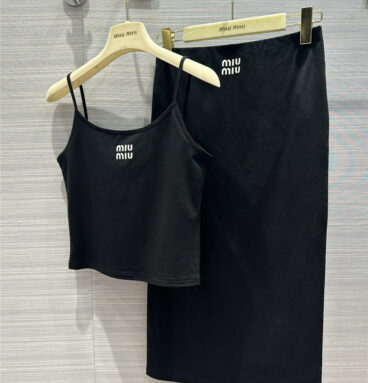 miumiu small sling + mid-length skirt suit