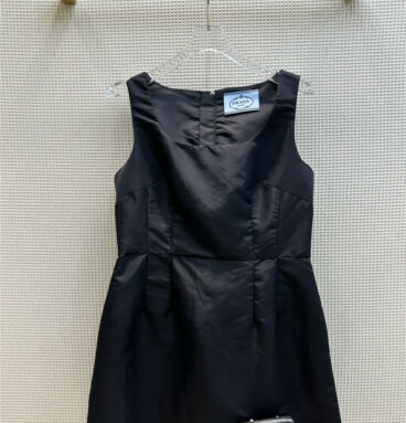 Prada popular sleeveless nylon A-line dress