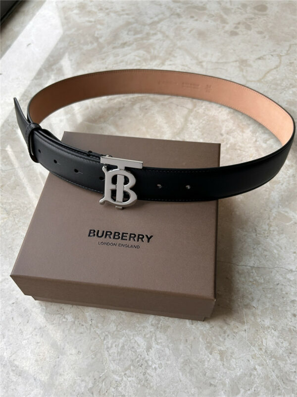 Burberry Simple Casual Belt