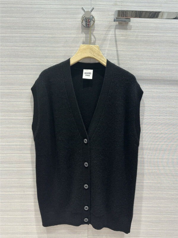 Hermès classic V-neck cashmere vest cardigan