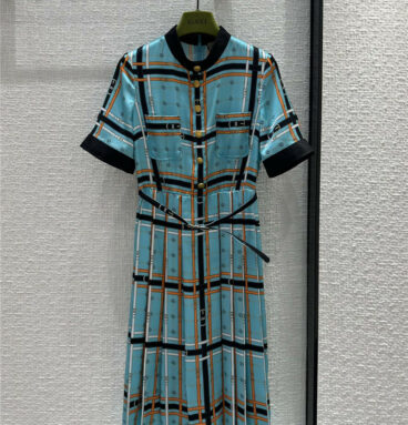 gucci vintage blue print saddle chain dress